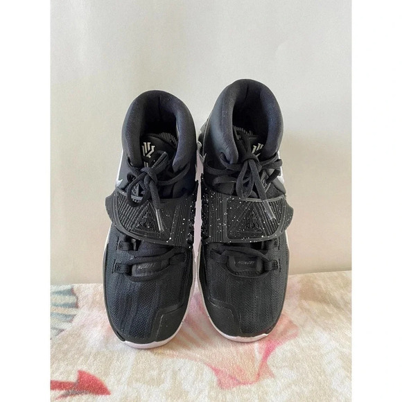 Nike Kyrie 6 Youth Size Athletic US 5.5 Jet Black Lace-Up Sneakers  BQ5599-001 main image 9